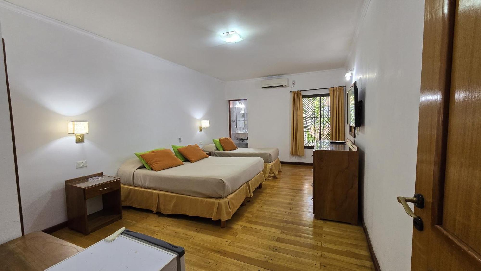 Tajy Iguazu Hotel Puerto Iguazú Extérieur photo